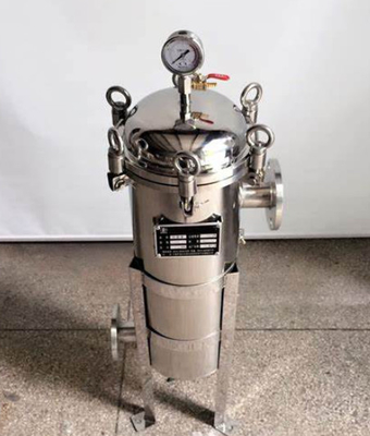 Machine de filtration de l'eau industrielle en acier au carbone Durable avec des caractéristiques de sécurité
