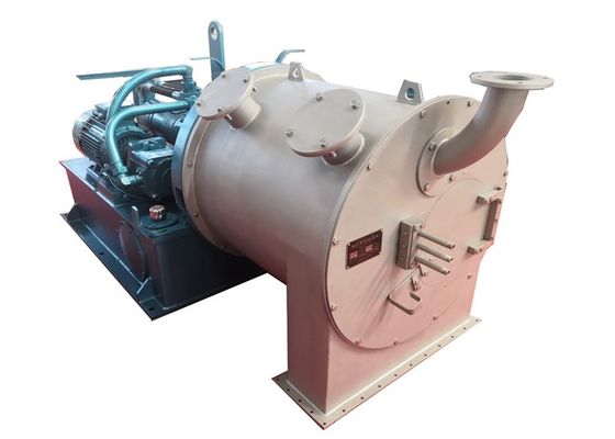 Centrifugeuse séparatrice de sel, sécheuse de sel, échangeuse de deux pistons